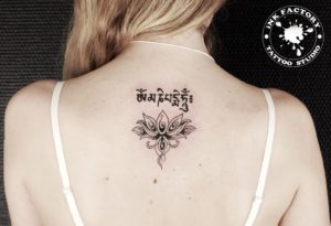 фото тату Женская татуировка бабочка 228